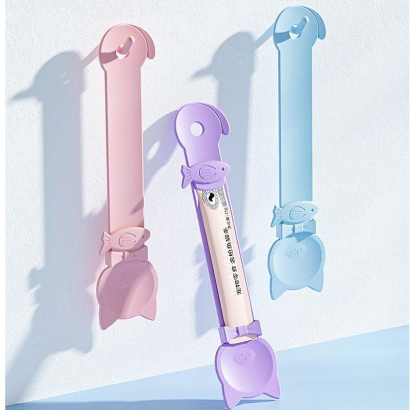 Cat Treat Spoon for Lickable Cat Treats Squeeze Up,Food Dispenser Cat Feeder